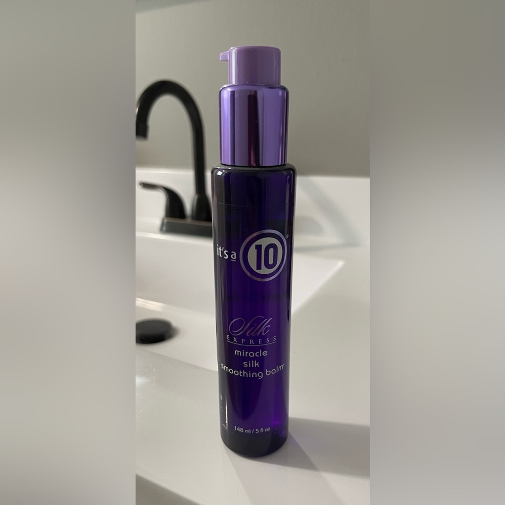 It’s a 10 Smoothing Balm